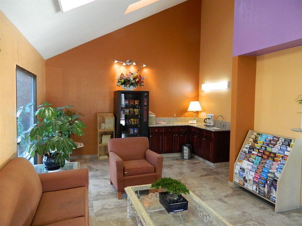 Welcome Inn Corona Bagian luar foto